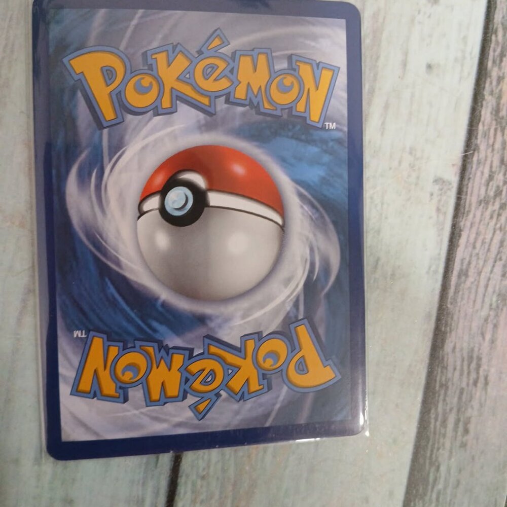 Pokemon Card Kleavor V - Picture 4 of 4